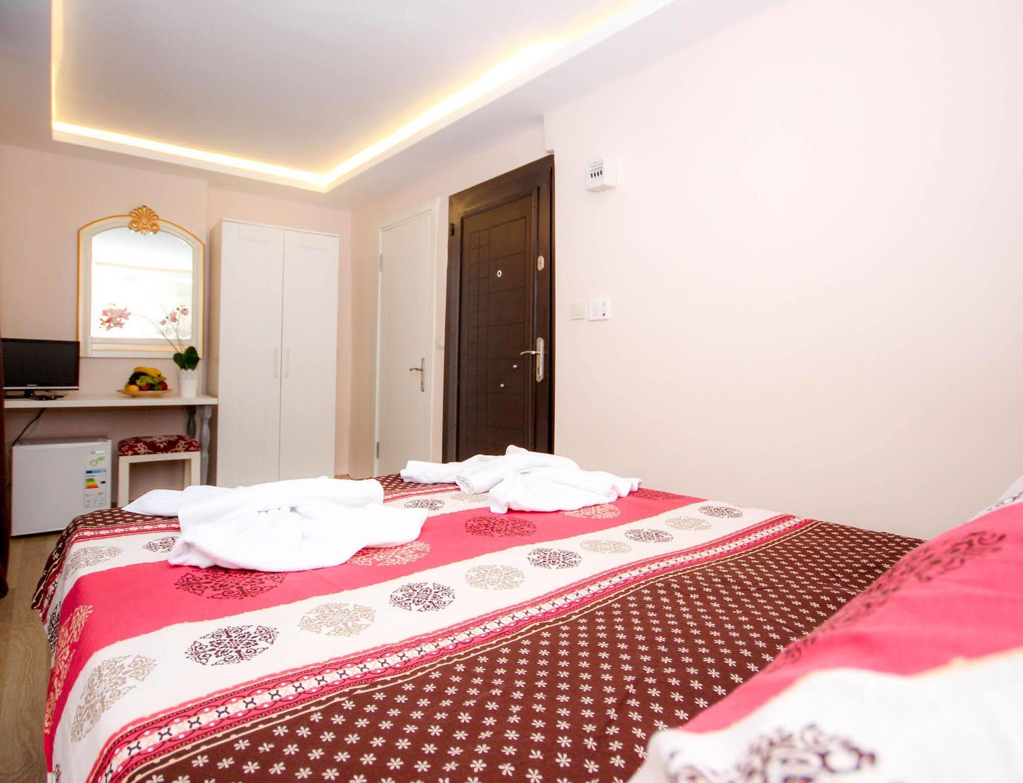 Luxury Grand Bazaar Suites Istanbul Exterior photo